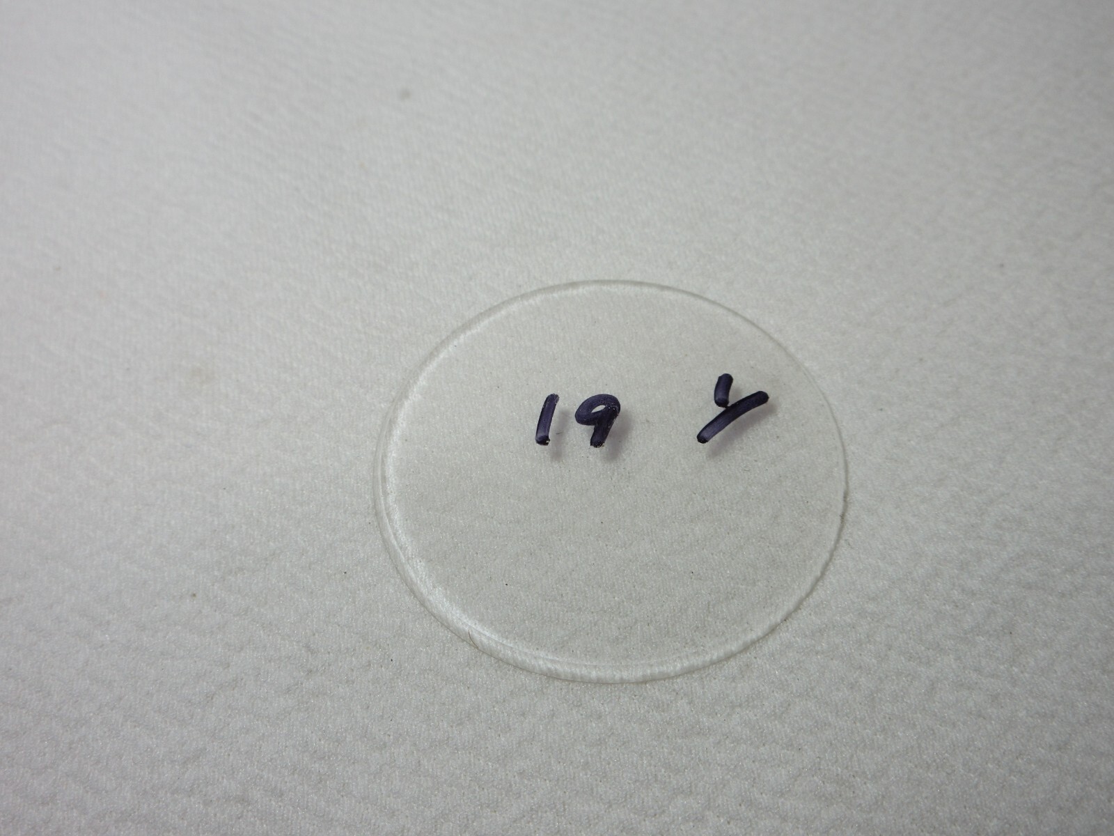 THICK GLASS POCKET WATCH CRYSTAL VTF NEW OLD STOCK 19 1/16 REPLACEMENT PART B19