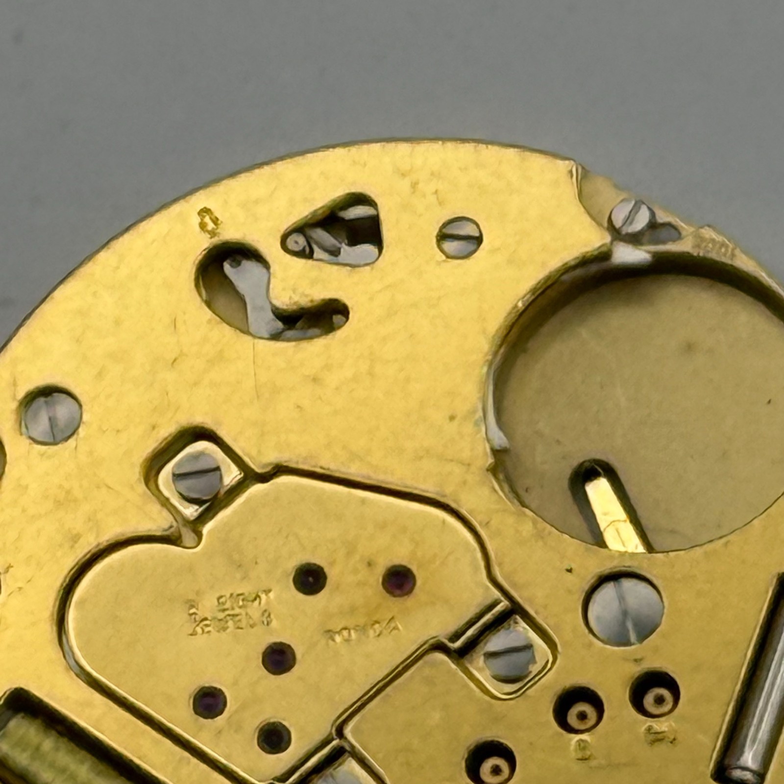 Ronda 1006 Watch Movement Quartz Swiss 8 Jewels Vintage Parts Repair 23.8mm