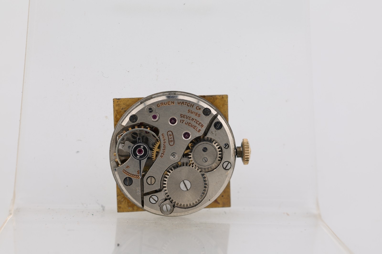 GRUEN VERI-THIN cal. 415, 17j SWISS WRIST WATCH MOVEMENT, FOR REPAIR (M9)