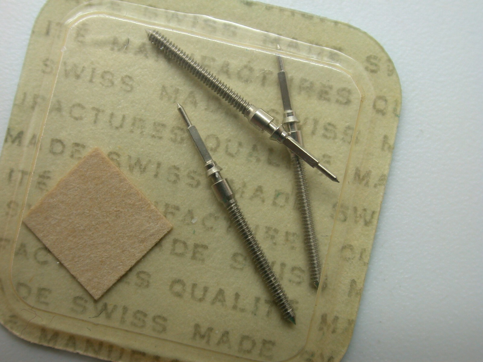 WATCHMAKERS LANCO CAL 1003, PT NO. 401 (3) – VINTAGE PARTS – 17MF57