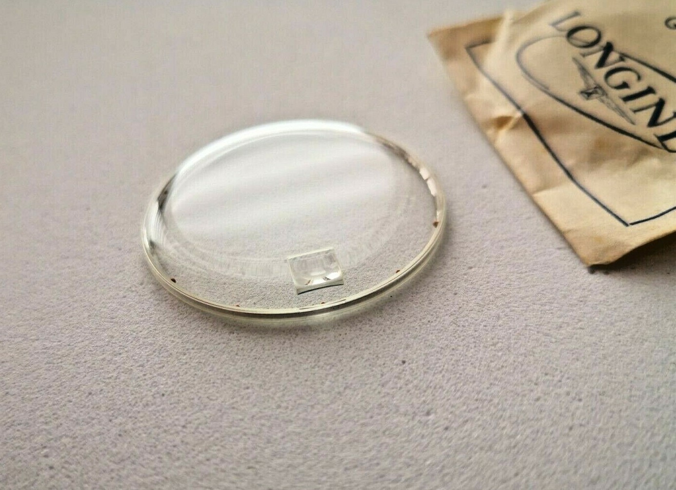 Original vintage glass NOS LONGINES ref 3106 RINGS RED INDEX + MAGNIFYING GLASS