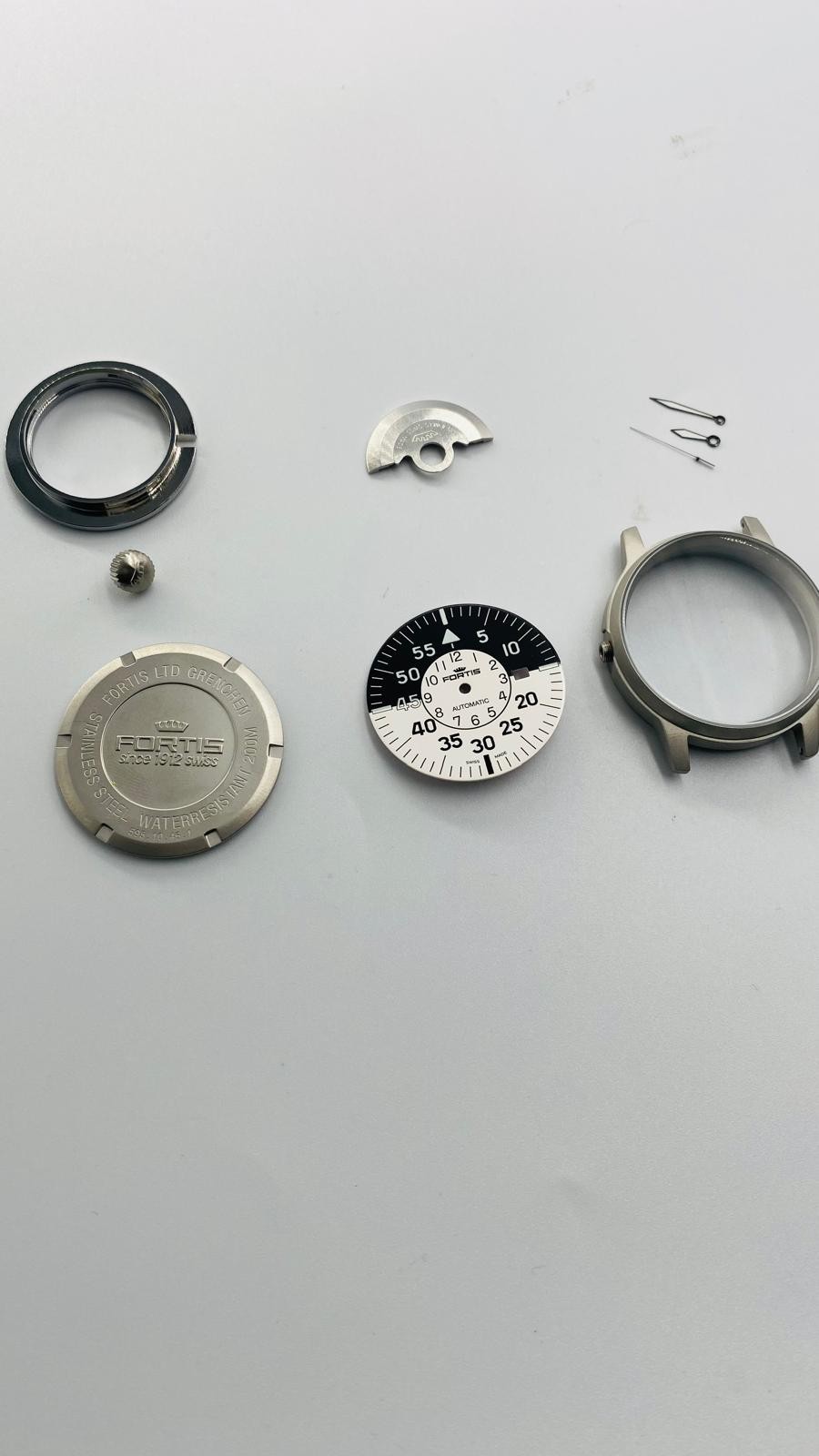 Fortis Flieger Cockpit Complete Kit New Black/White Dial 40mm Case 595.10.46.1