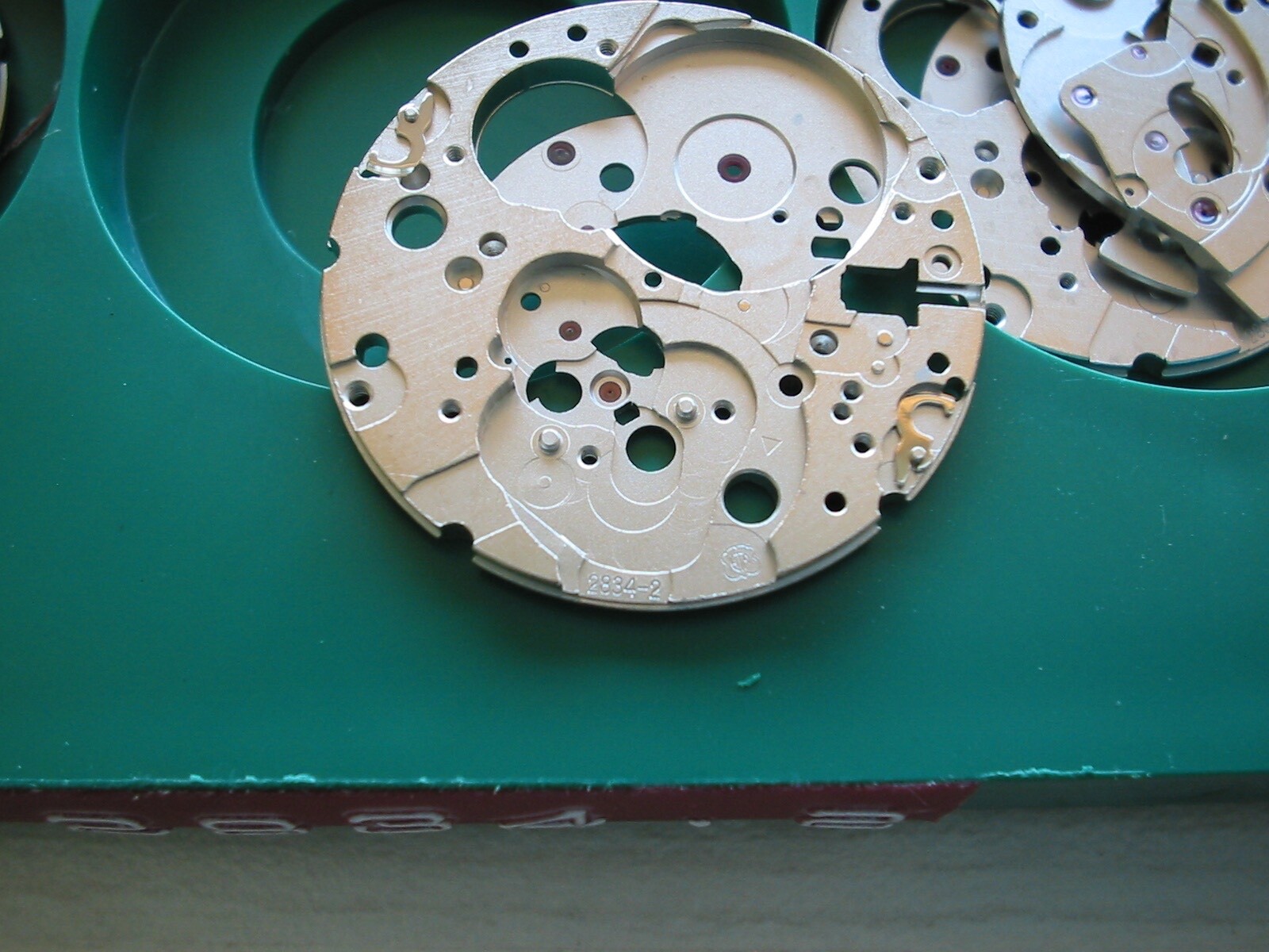 ETA 2834-2, new original main plate #100 in yellow or white, your choice