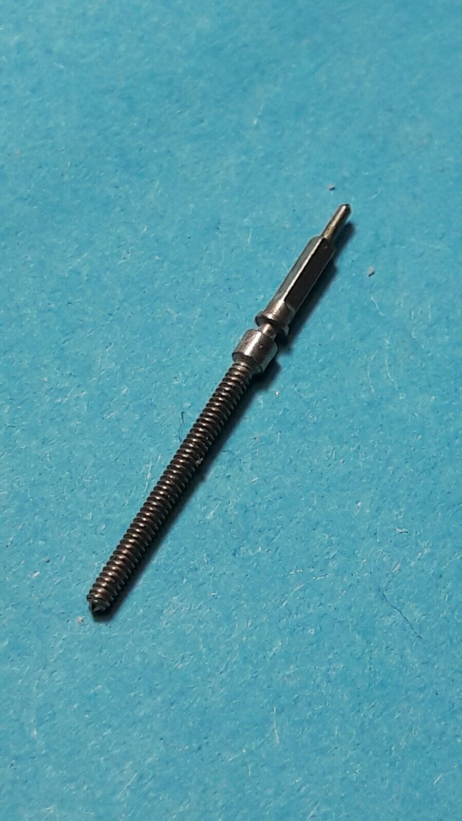 FHF (Font, Fontainemelon) 70, 70-1, 70-1-2, 70-2, Winding Stem #401 Ronda 484