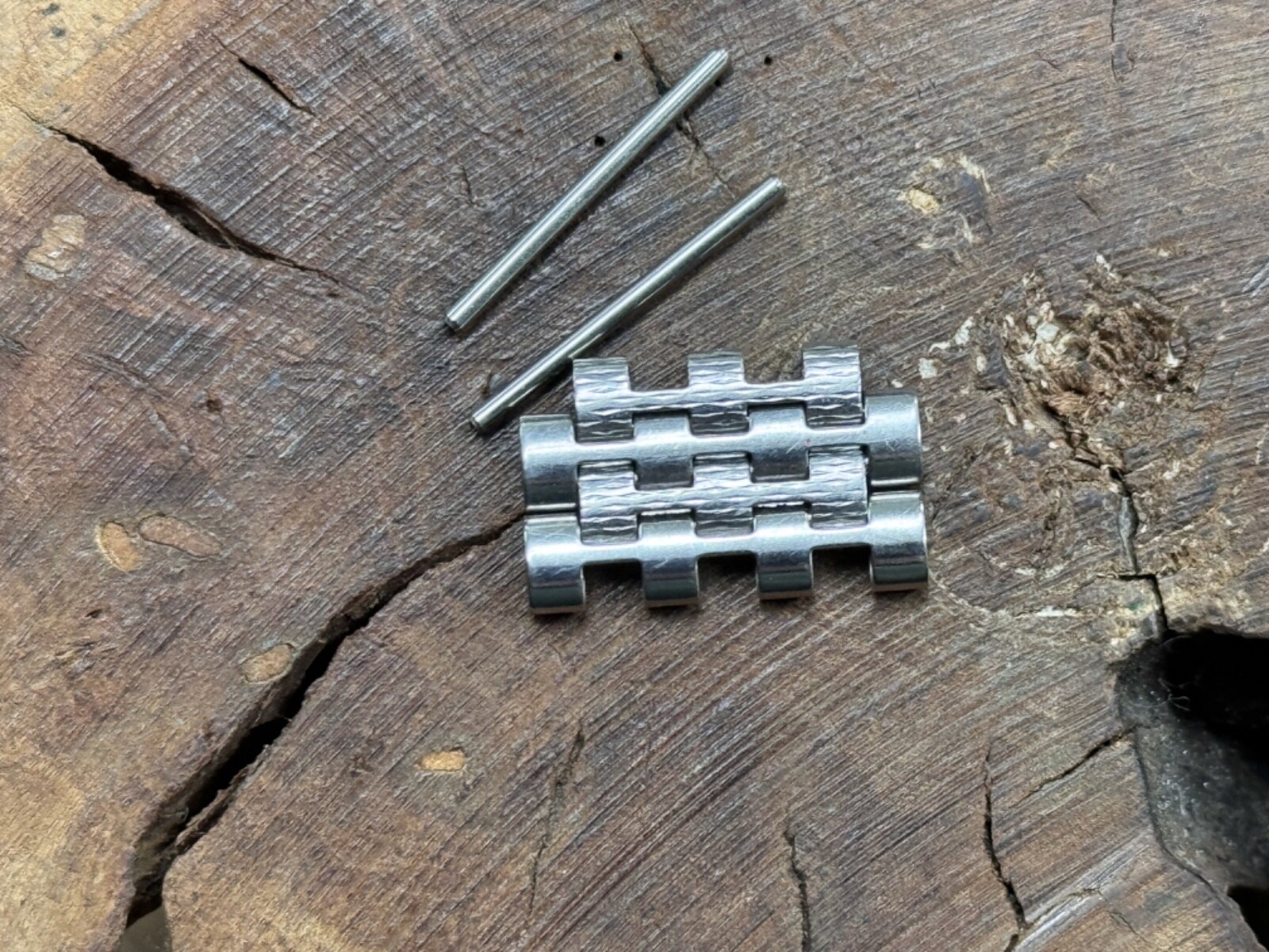 Last 2 spare polished & bark steel links to vintage Zenith watch NSA bracelet