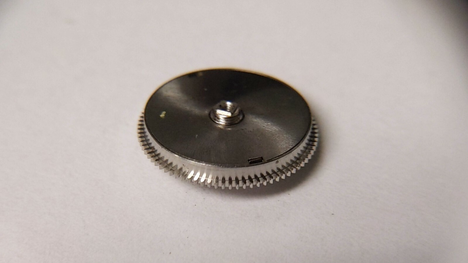 Lecoultre K866 180 BARREL COMPLETE WHEEL, MAINSPRING, ARBOR. great condition, pr