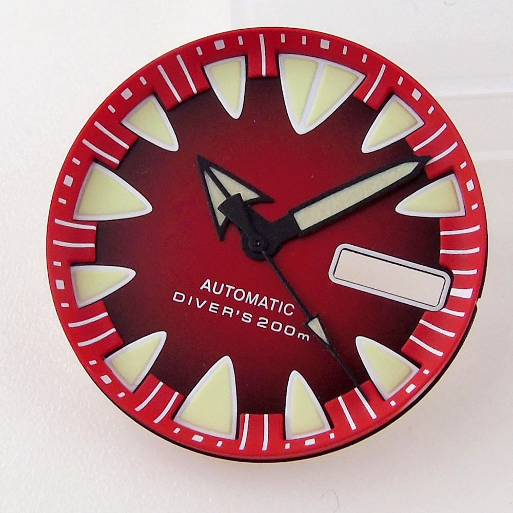 29mm Lume Diver Dial Triangle Indices Day Date Fit Auto Movement
