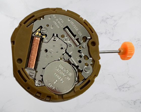 Miyota GP11 Quartz Watch Movement – 3-Hand with Small Seconds & Big Date