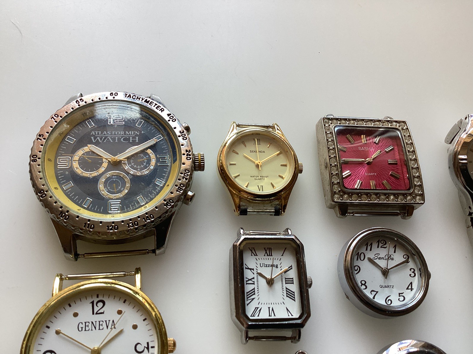 CLEARANCE LOT OF WATCHES, STRAPS etc …. SOLD FOR SPARES, REPAIR etc