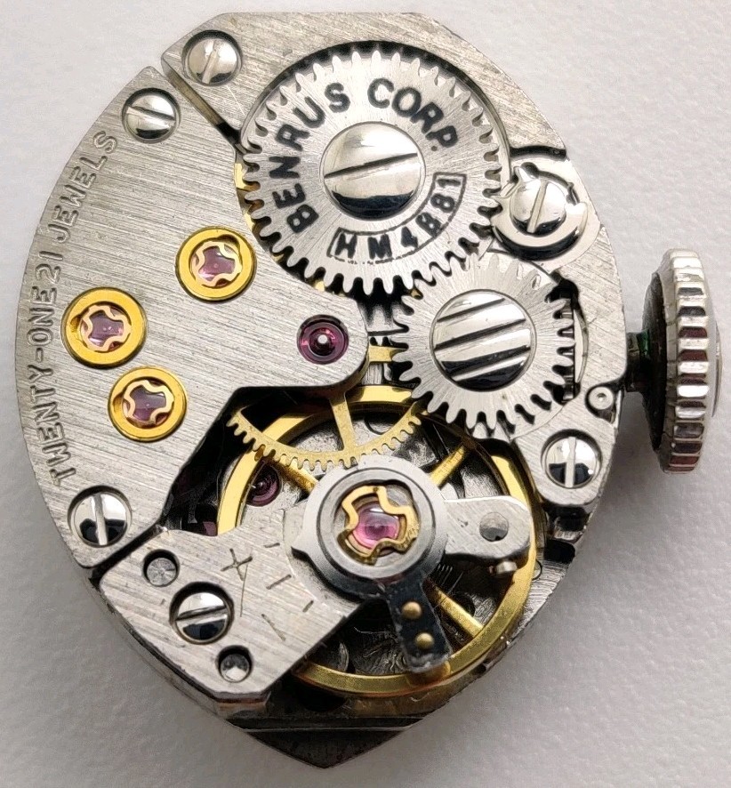 Vintage Benrus Model HM4B81 21 Jewel watch movement running