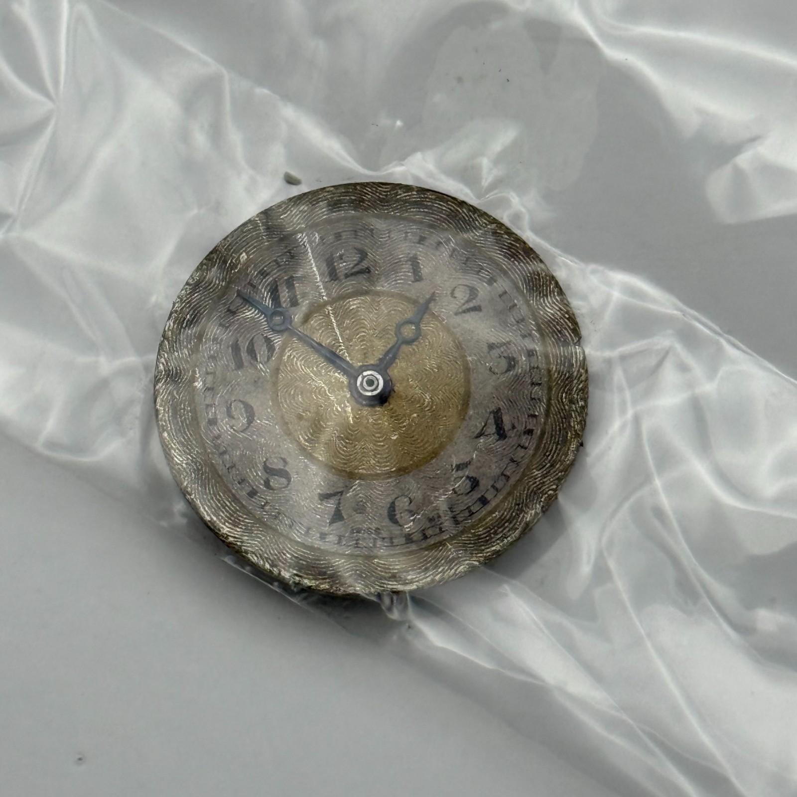 Buser Watch Movement 15 Jewels Swiss Manual Wind Vintage Parts Repair 23.2mm