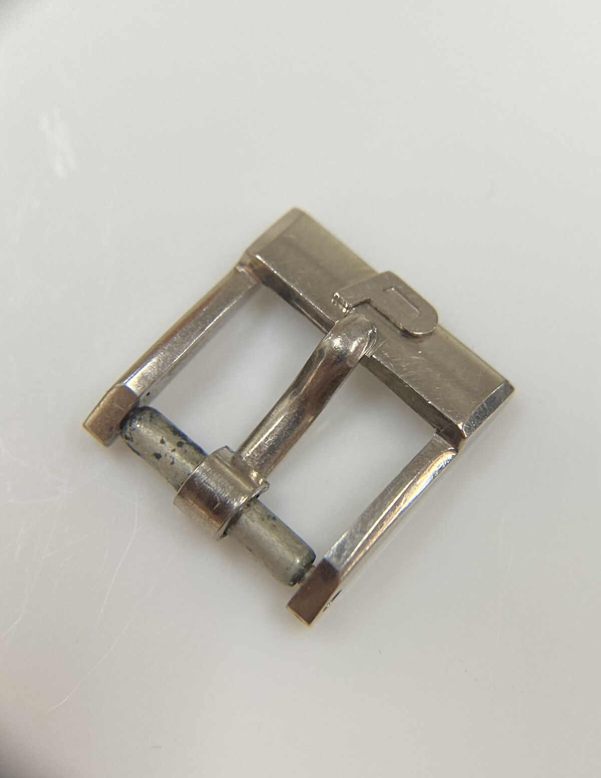 Original Vintage Piaget White Gold “750” 10mm Ladies Leather Band Buckle
