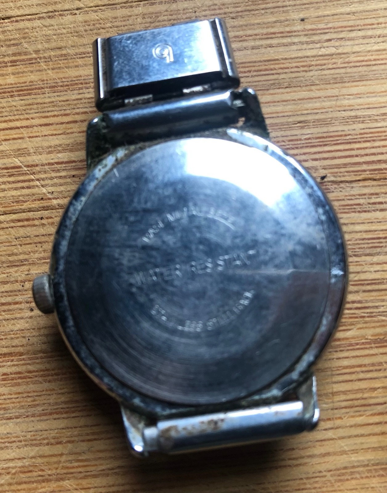 FOR PARTS ONLY 2 Non Working TIMEX Wristwatches CALENDAR Nice Speidel band