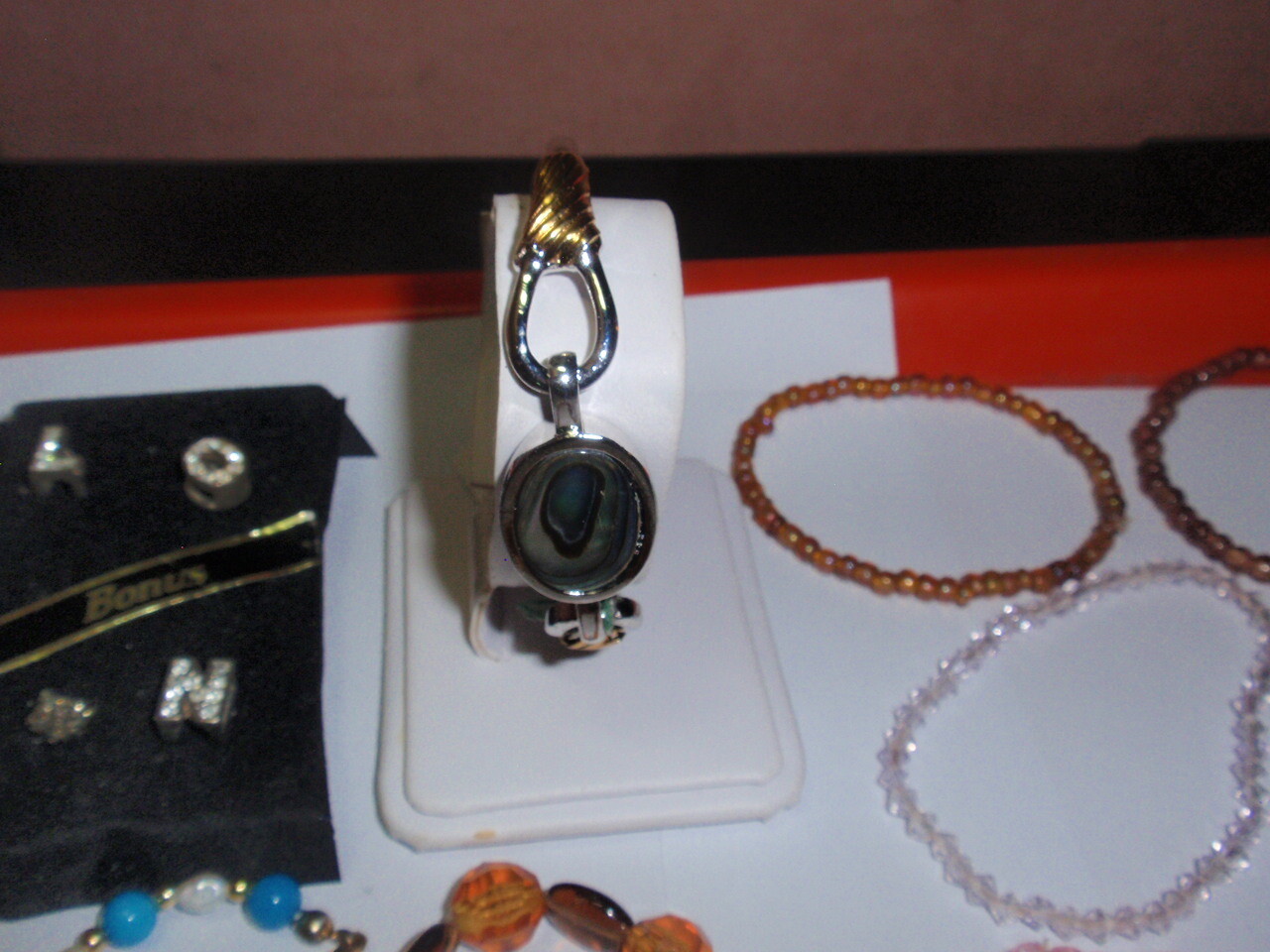 Vintage Jewelry Lot ~22pcs Hand Bracelet , Natural Crystal Pendant &More #HMS 89