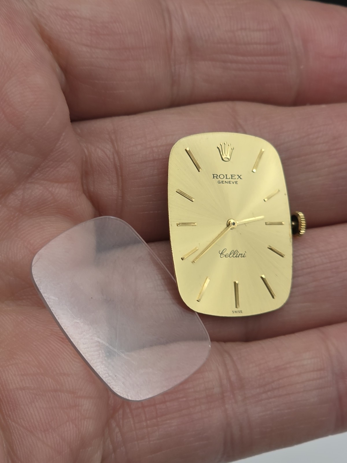 ROLEX 18k Gold Dial,Hands,Marker & Crown 18 Rubies Men’s Collectible Watch Movt