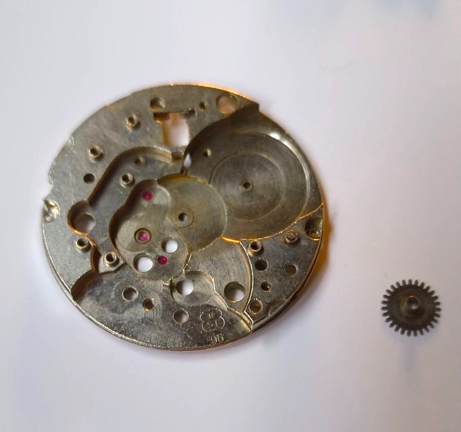 FHF ST 96-4 Swiss Watch Movement Parts / Vintage 17 Jewels Caliber