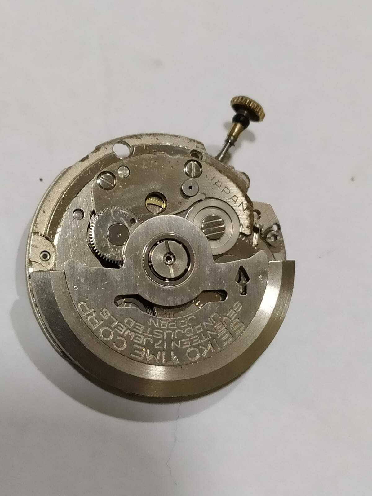 SEIKO 7006A INCOMPLETE MOVEMENT FOR PARTS GOOD BALANCE USED
