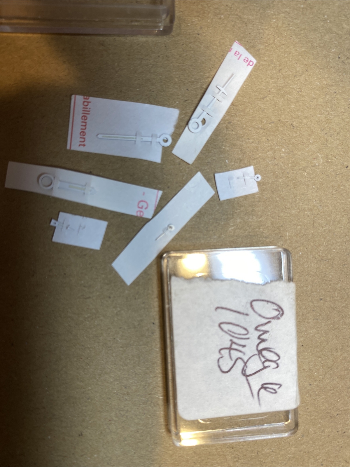 Omega 1045 hands Jedi white