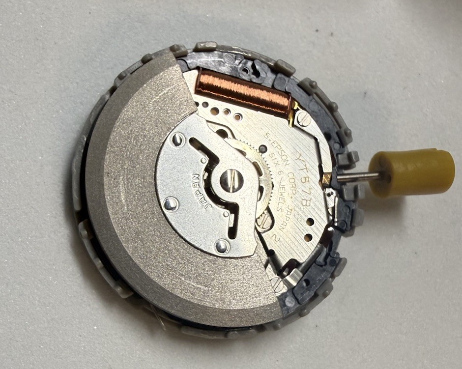 HAT YT57B S. Epson Japan 6-jewel Quartz Watch Movement – See Description