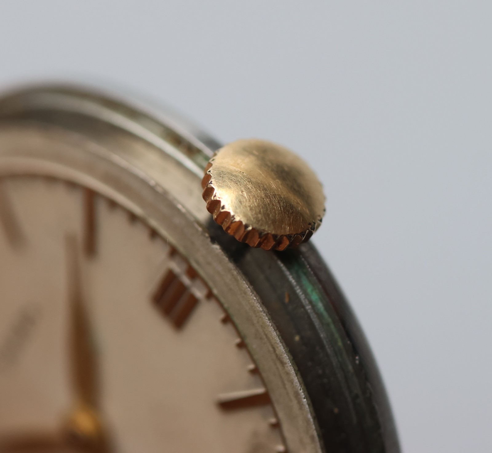 VINTAGE BUREN Watch Movement Swiss 29.3mm Sub-Seconds Dial Parts / Repair