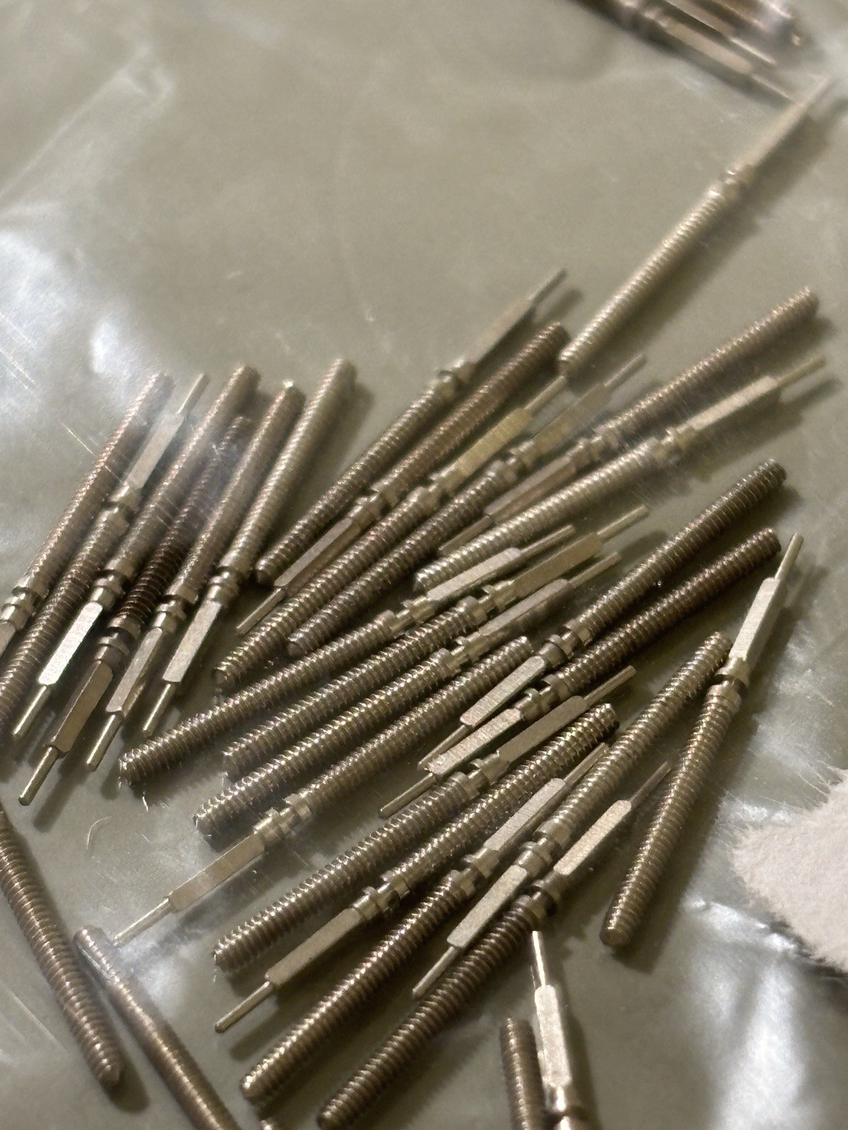 MOVADO Cal 470 – 401 Stem NOS
