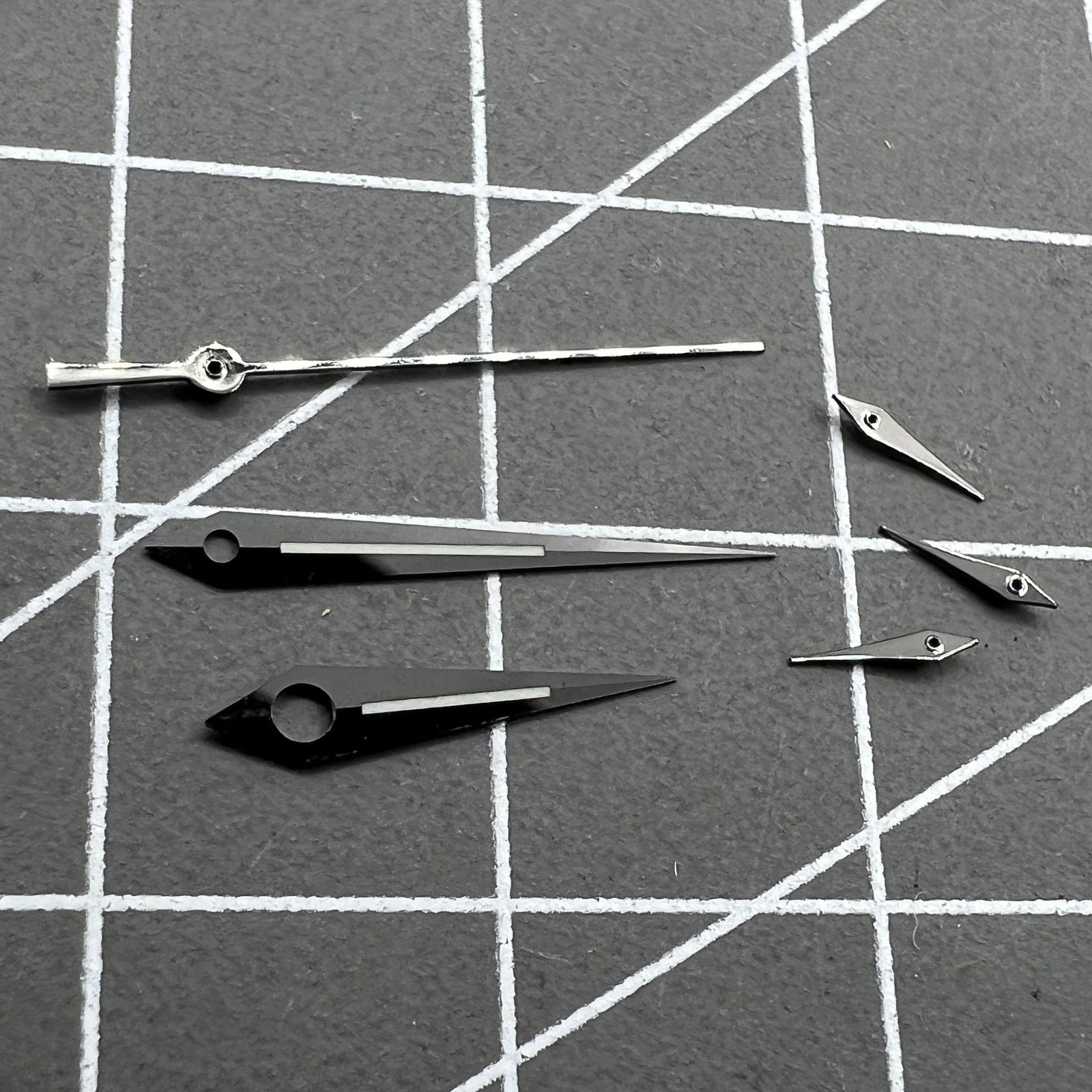 Polished Black Luminous Watch Hands for Quartz Watch Movement Ronda 5040B NO.1