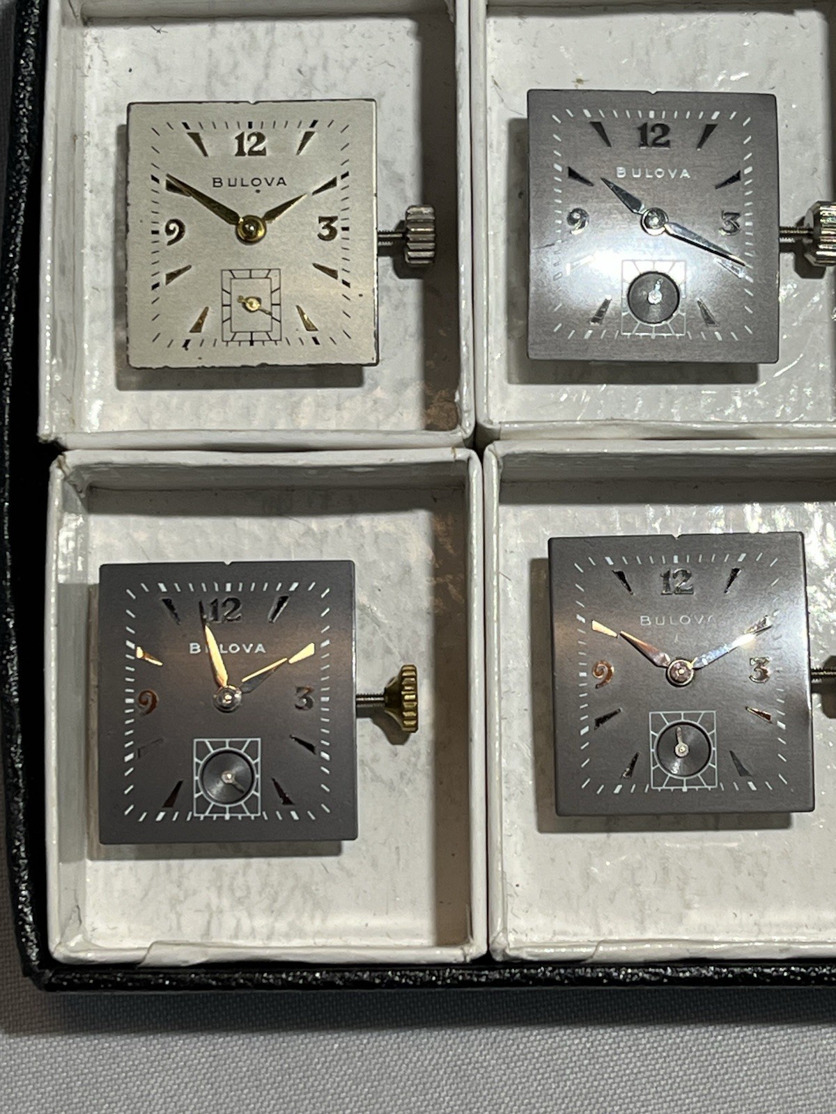 Bulova 8AE Movement, 21 Jewel, Manual Movement N.O.S. Not Running