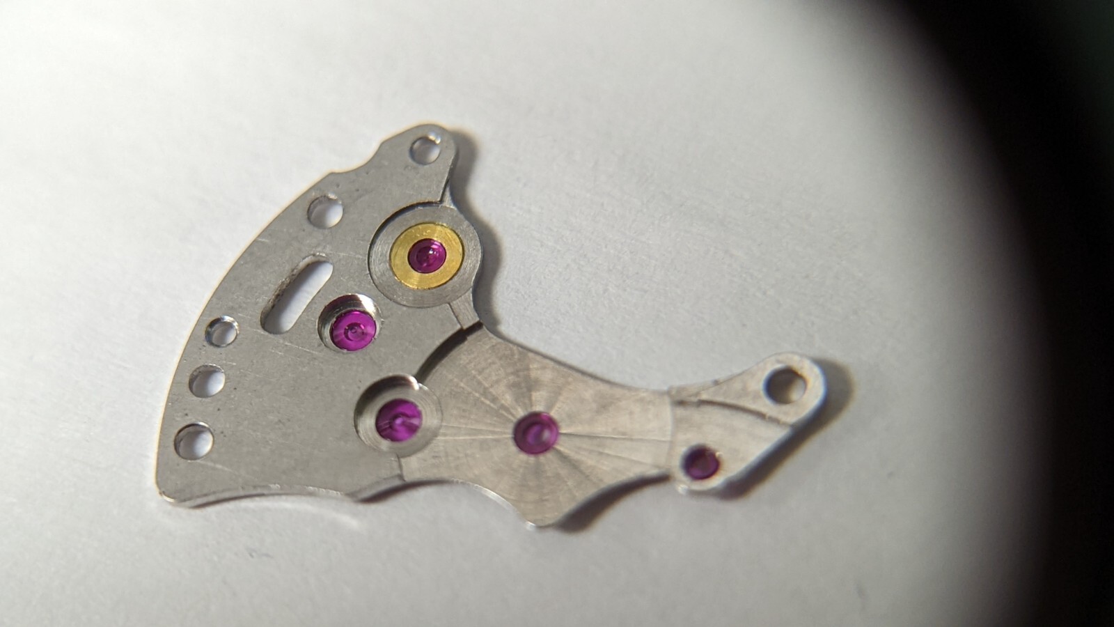 Rolex 1570 7823 1500 Series Caliber Train Wheel Bridge Pre-owned