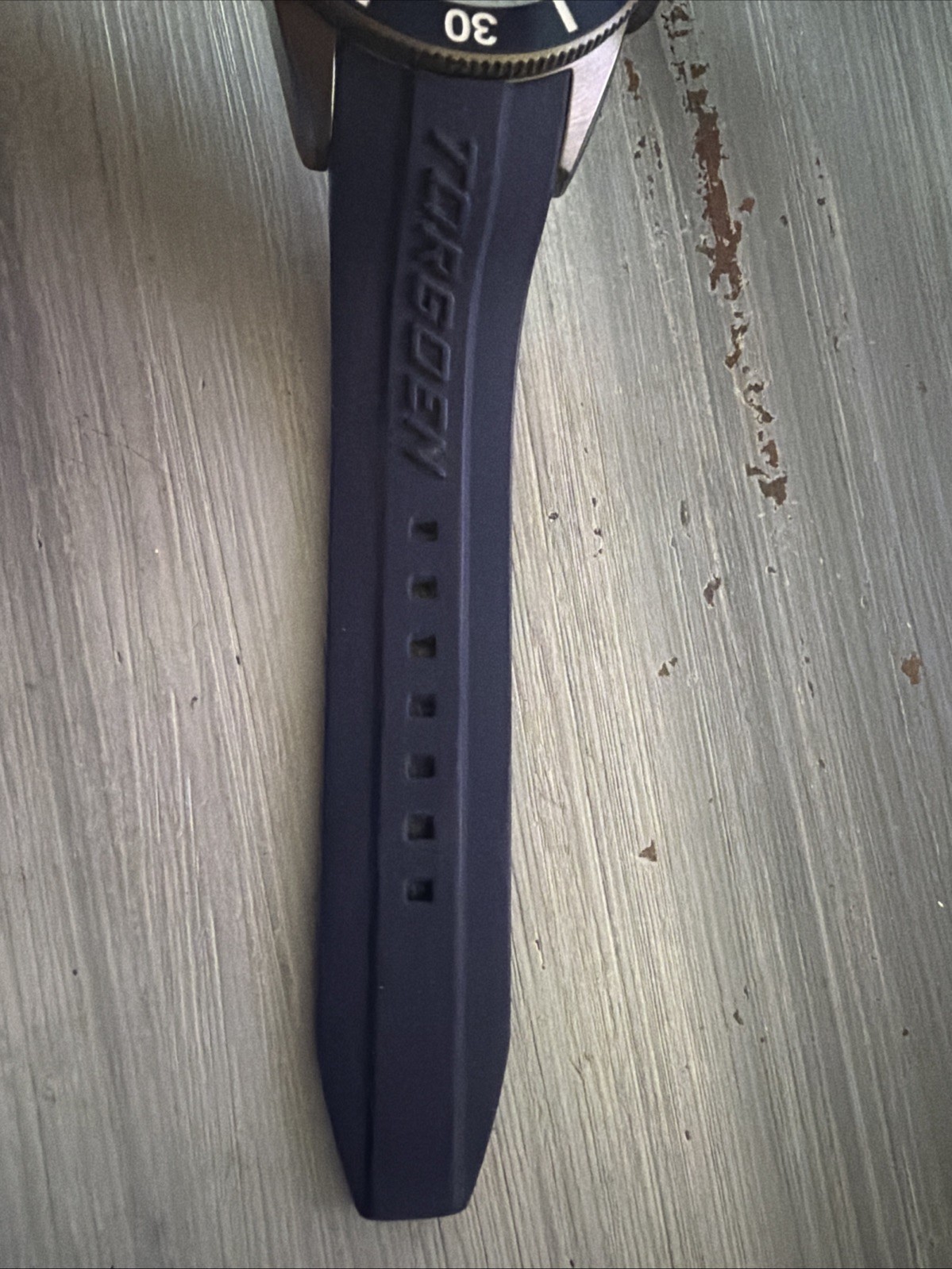 TORGOEN T43 ICE BLUE ION PLATED SAPPHIRE DIVER