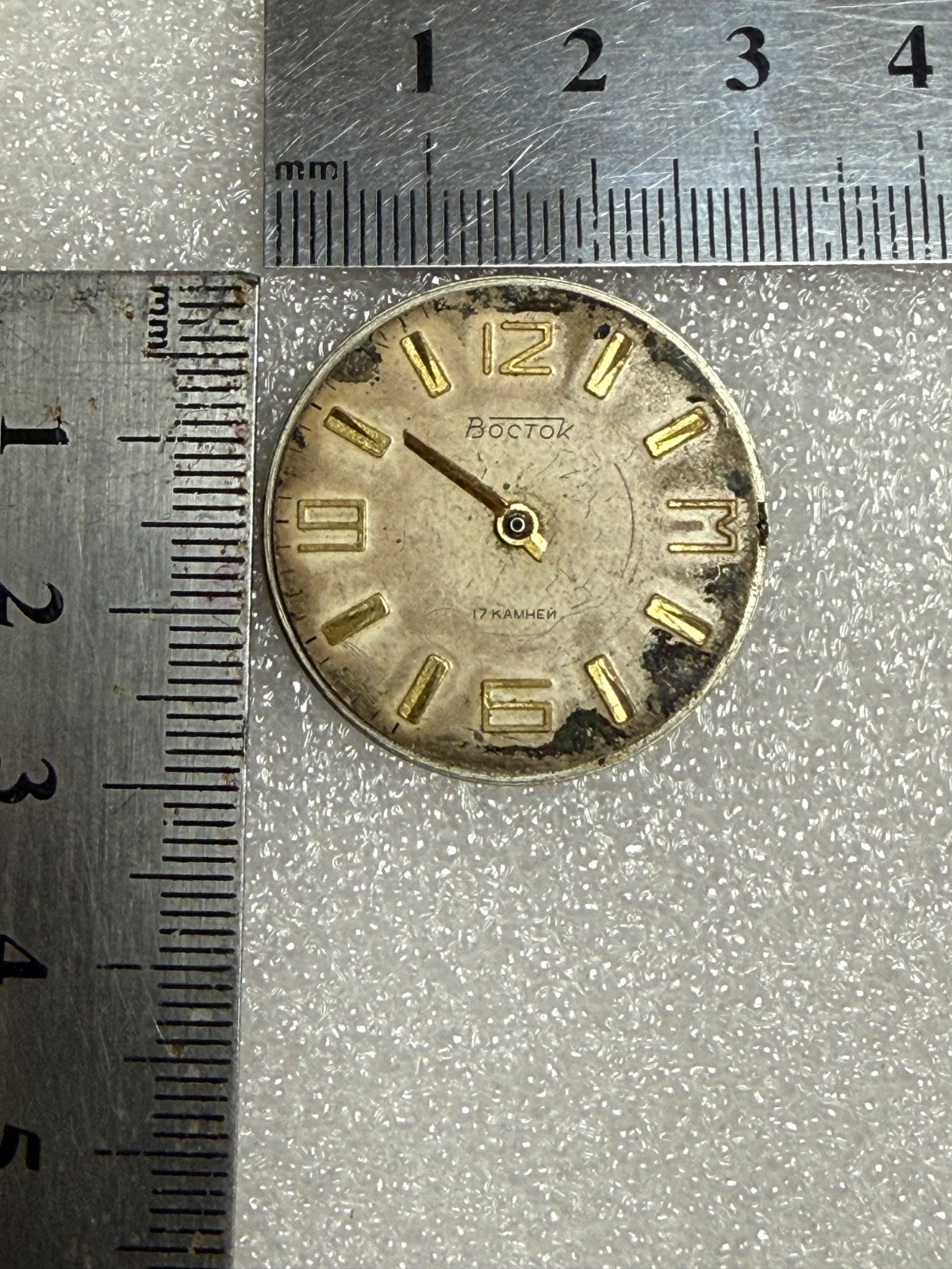 Watch movement USSR Vostok Cal.2409A plus Dial.For parts.