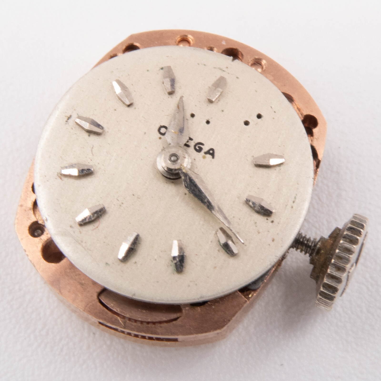 Vintage Omega Caliber 482 17-Jewel 2-Adjustment Wristwatch Movement, Runs