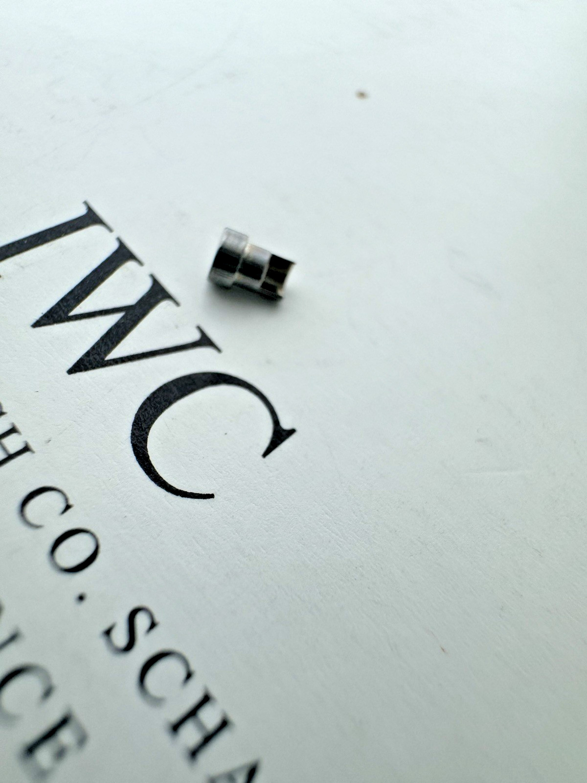 IWC/PORSCHE DESIGN WATCH NEW TUBE REF:IW-4517/4507 RARE OEM SWISS