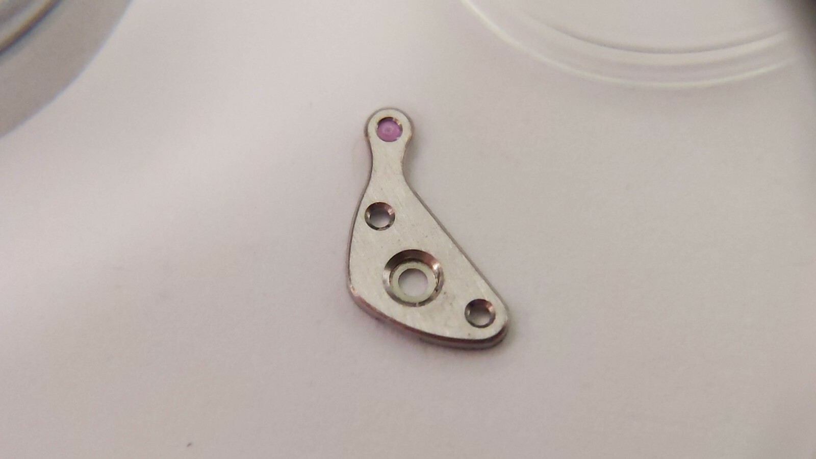 Lecoultre K866 BRIDGE part, small AND 1 SCREW great condition, pre-o. PART NAME
