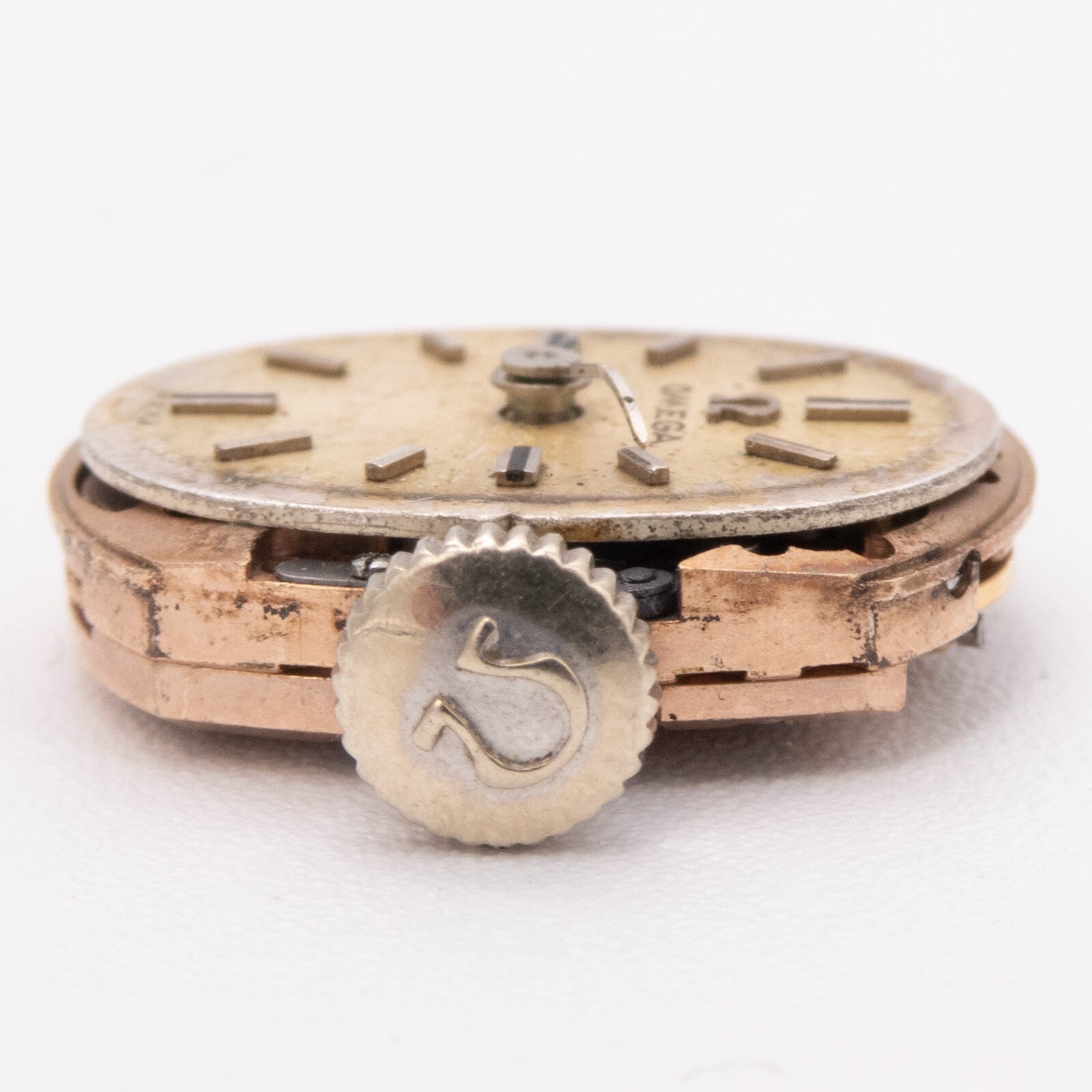 Vintage Omega Caliber 484 17-Jewel 2-Adjustment Wristwatch Movement, Runs