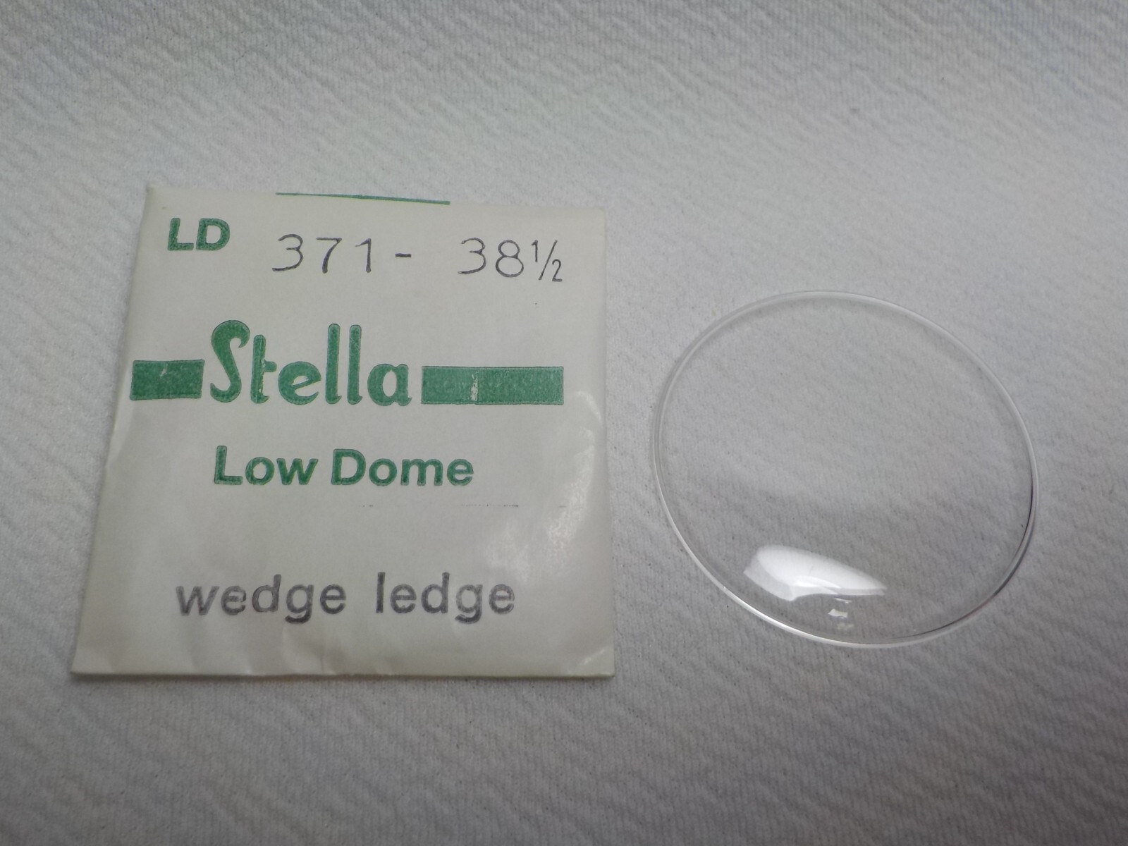 STELLA ROUND WATCH CRYSTAL LOW DOME WEDGE LEDGE REPLACEMENT 371 38 1/2 LD #214