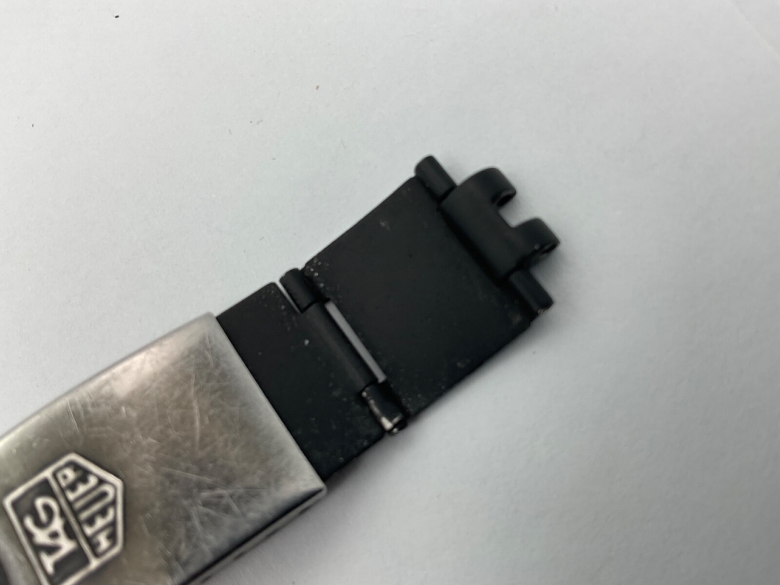 Mens Tag Heuer 980.029 black and gold Tone clasp 229/3