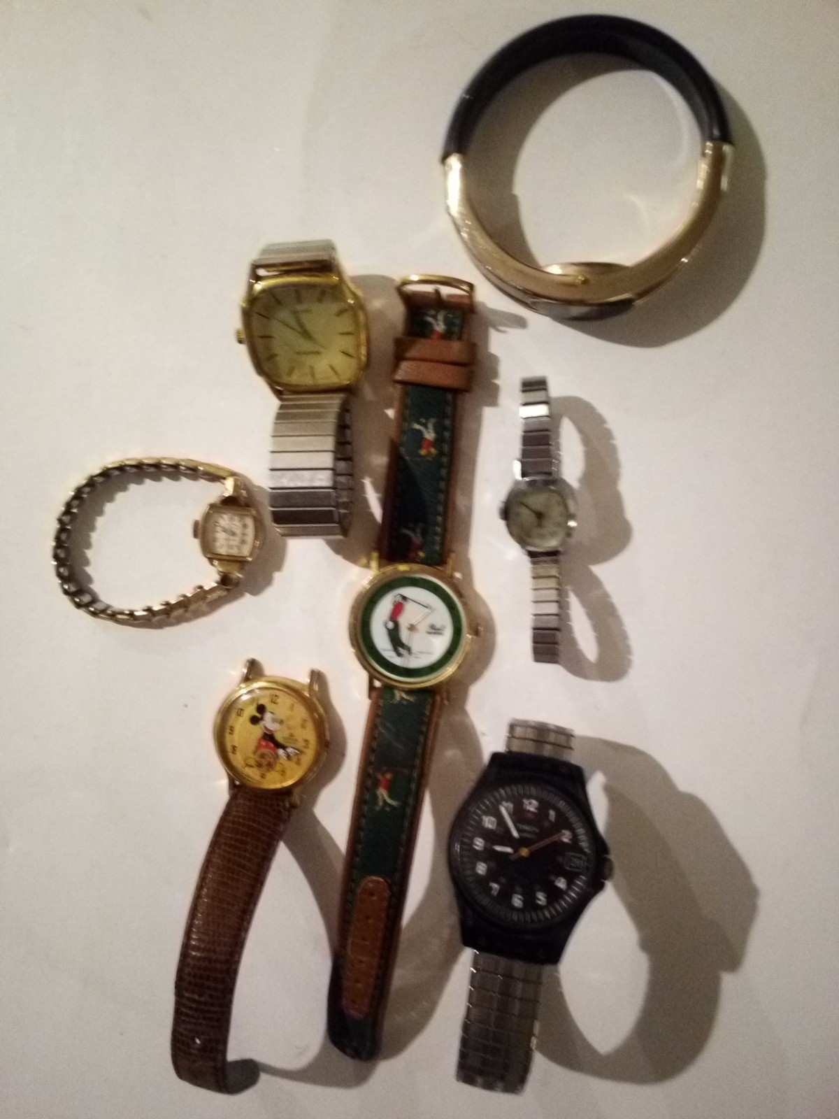 7 Wrist Watches Mens and Womens Lot Bundle For Parts Or Repair