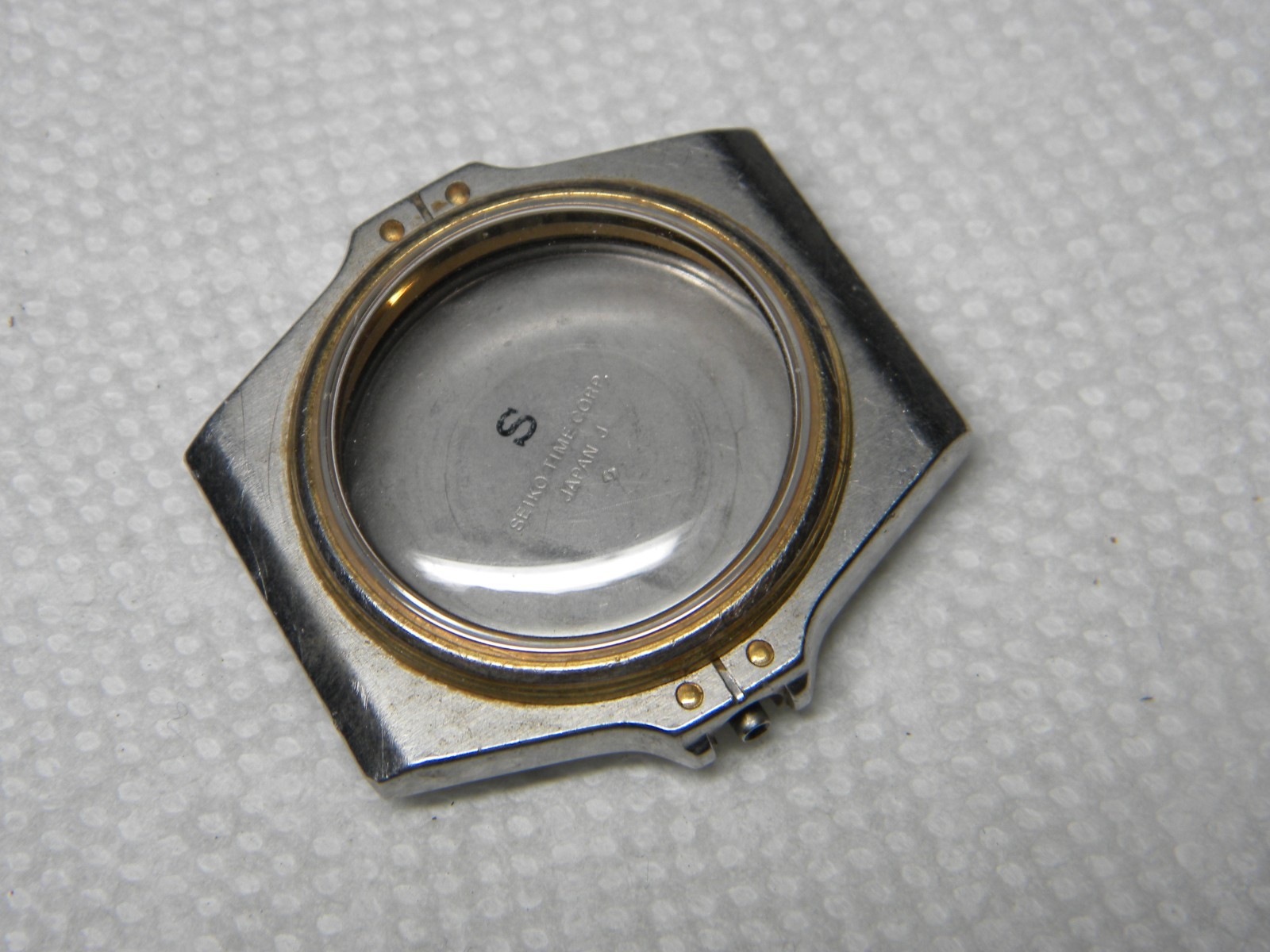Seiko Case Quartz 8123-6009 & Seiko Quartz Wrist Watch 7N43-8A39 NoRun Parts