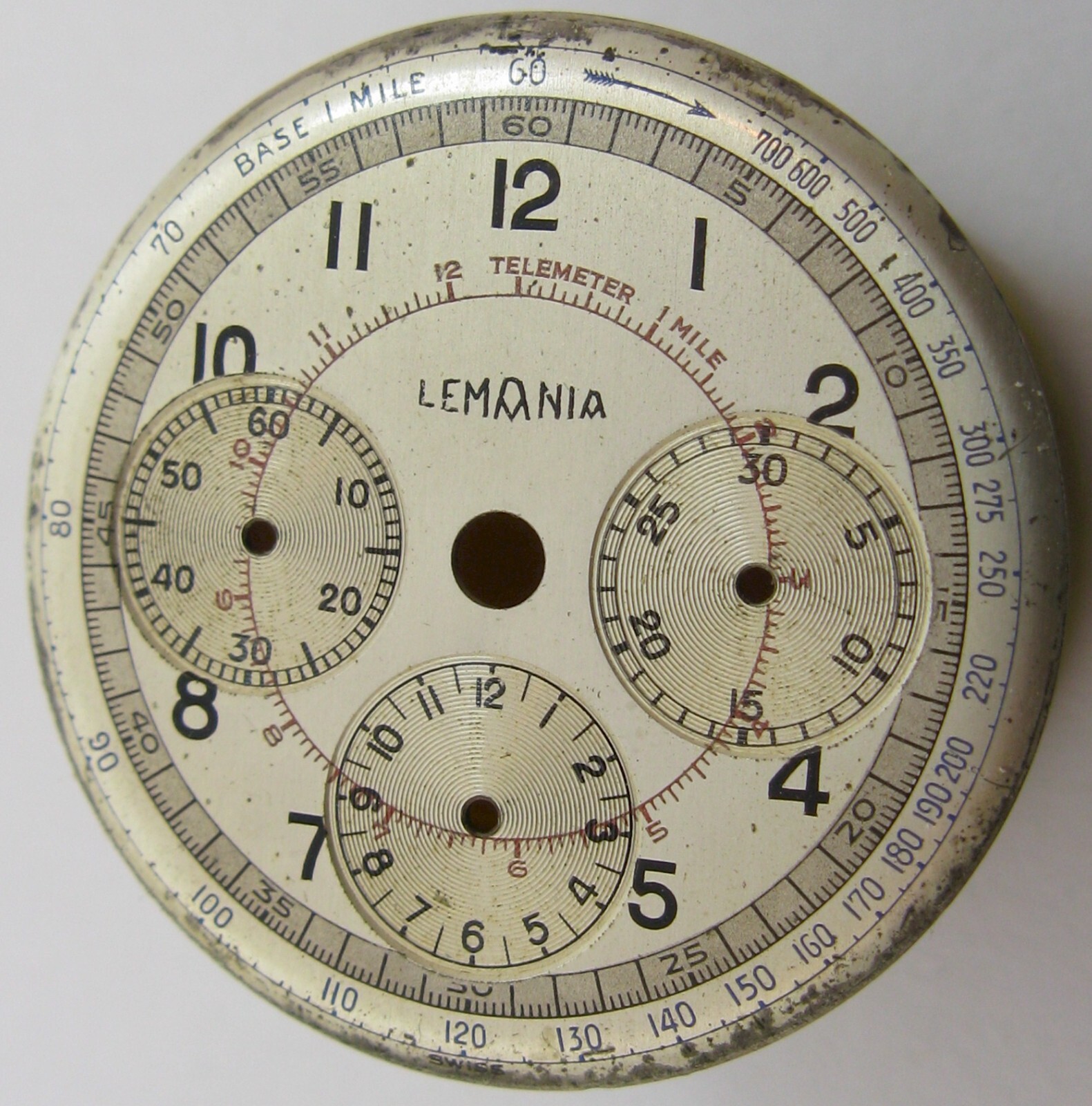 Lemania chronograph 3 registers 321 27CHRO … part: used DIAL diameter 28.4 mm