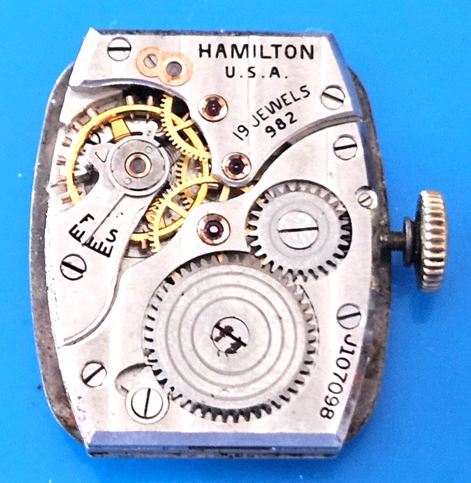 HAMILTON 982 19J Watch Movement (REMOVED FROM GOLD CASE) lot76