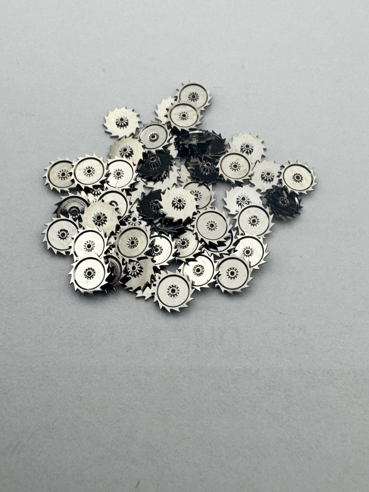 Rolex Original Large Lot Of 50 X 2230 2235 540 Reversing Wheel Sets Used