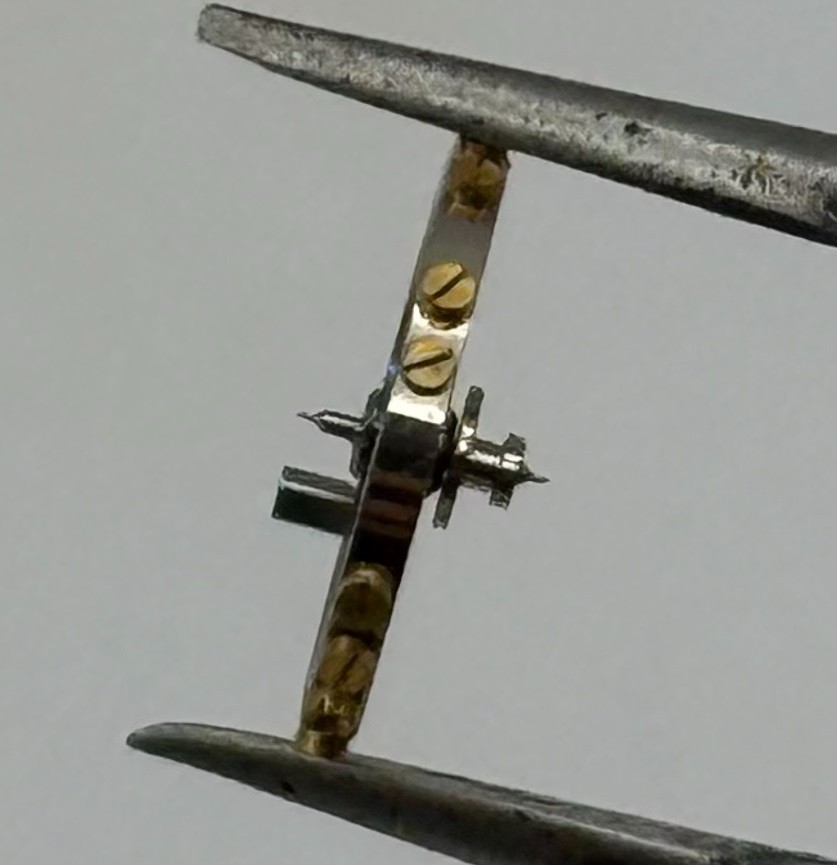 Buser 15 Balance Wheel Complete And Spring Pour Watch Movement Parts Vintage NOS
