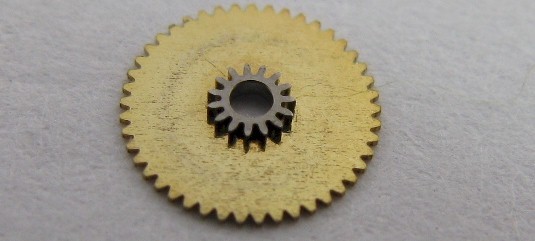 Universal Geneve 1-66, 2-66 minute wheel part #260