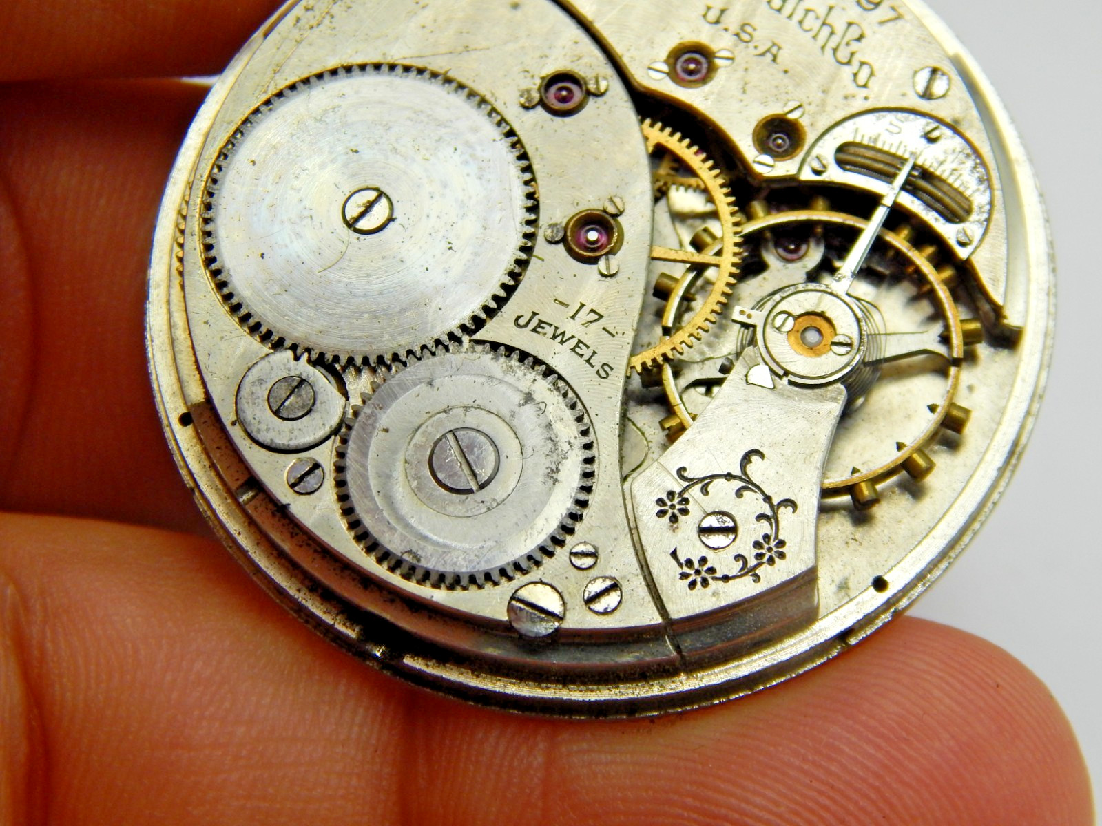 Antique Pocket watch movement Elgin Grade 358 14 size 17 jewel M2 @ 1912
