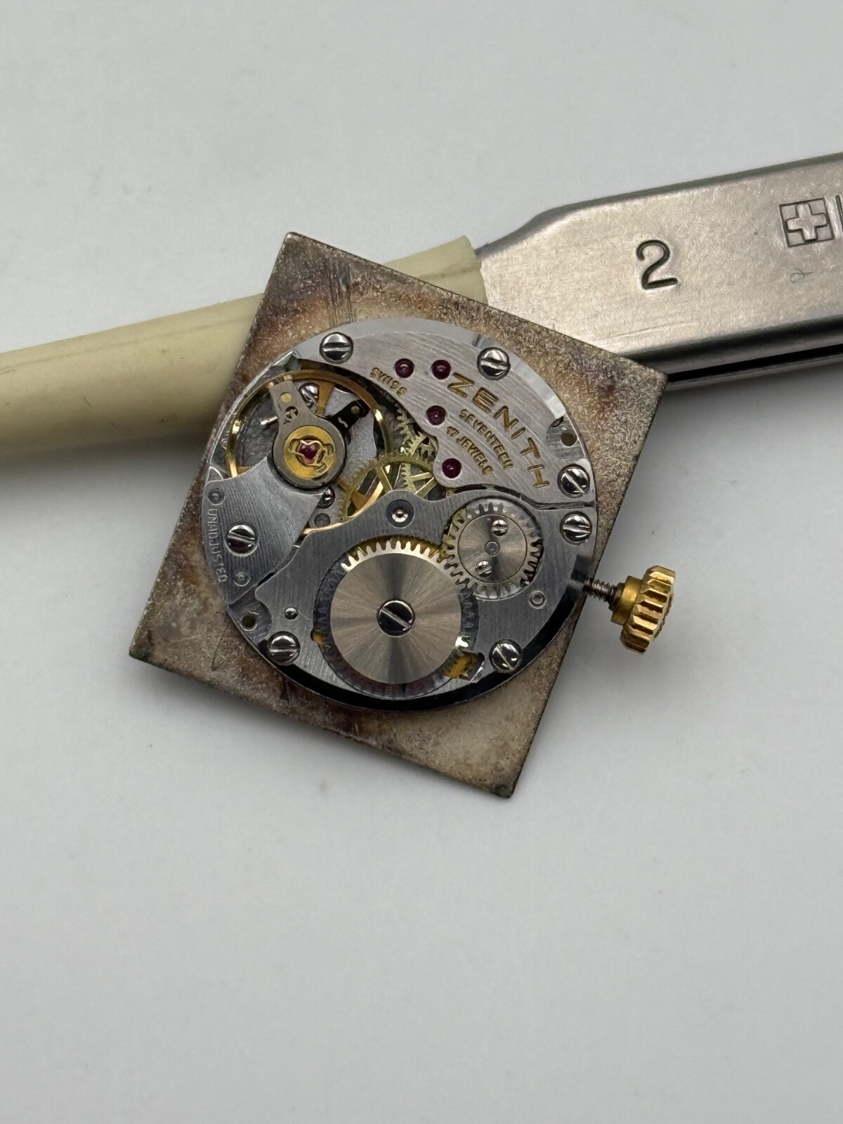 zenith museum 1740 movement movement