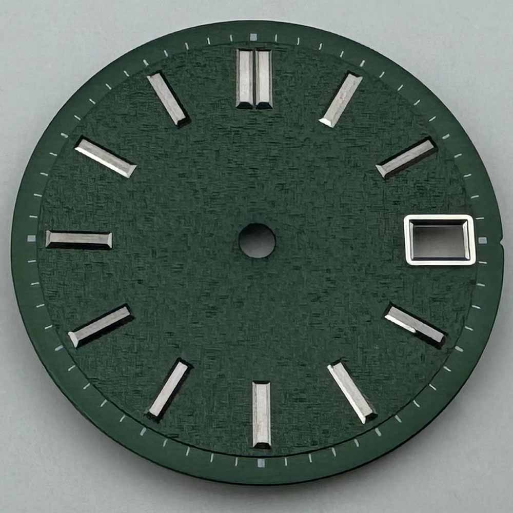 28.5mm Sterile Dial Fit NH35 NH34 Movement 3/3.8 O’clock Crown Black White Green