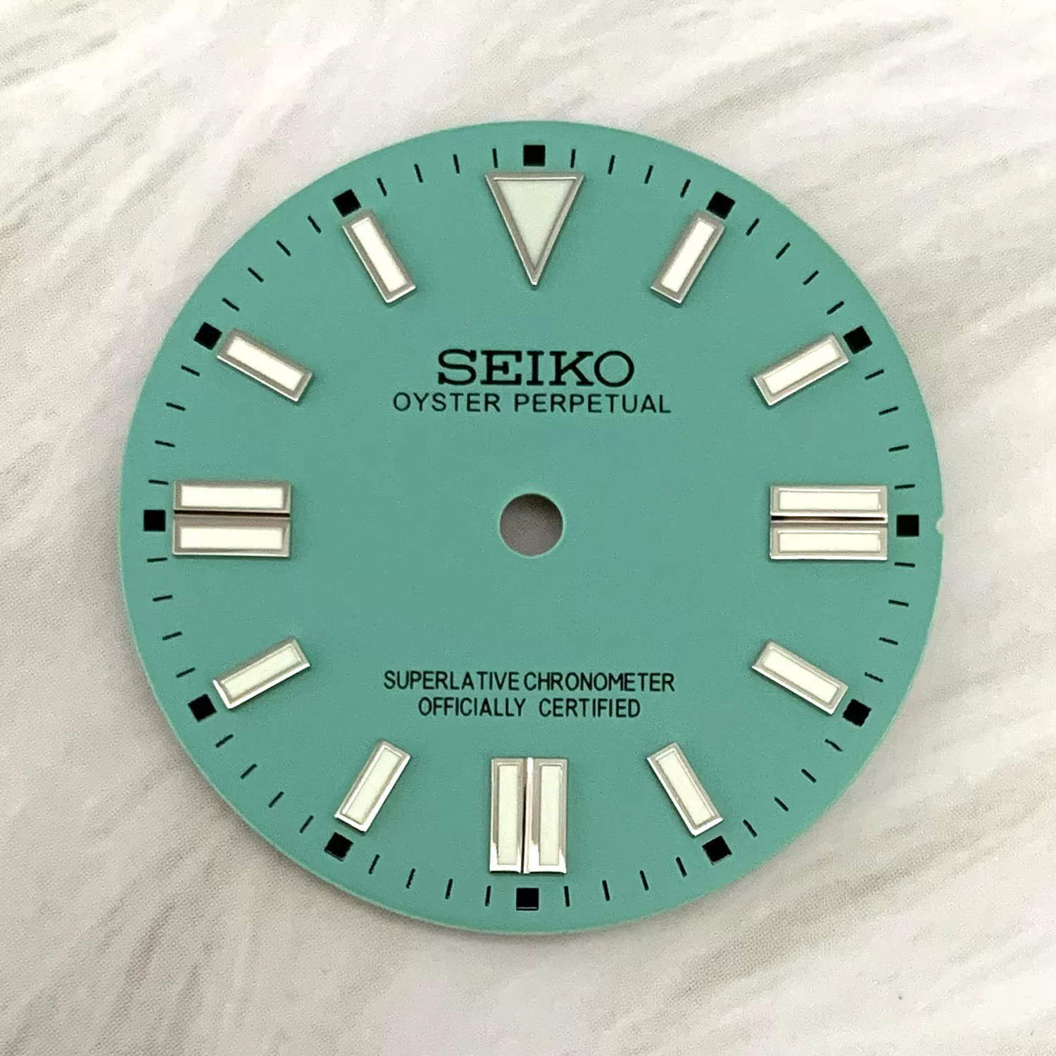 28.5mm Macron Color Watch Dial Green Luminous for Nh35 Movement Watch Accessorie