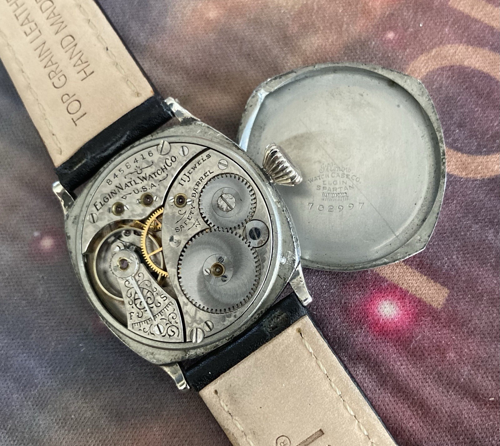 Elgin 1901 RR Dial Illinois W.C.Co Cushion Case 0 Size 11J Vintage Watch