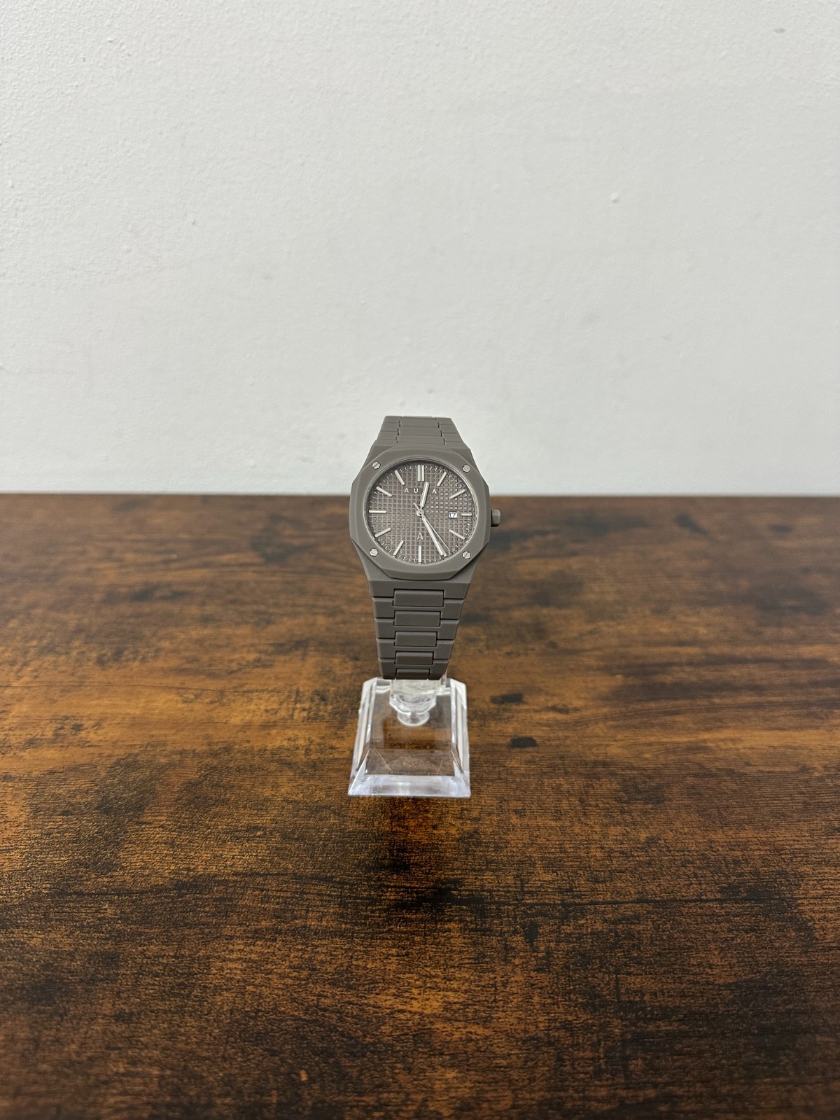 AURA Polycarbonate Grey Quartz Watch 40mm Matte Octagonal Bezel