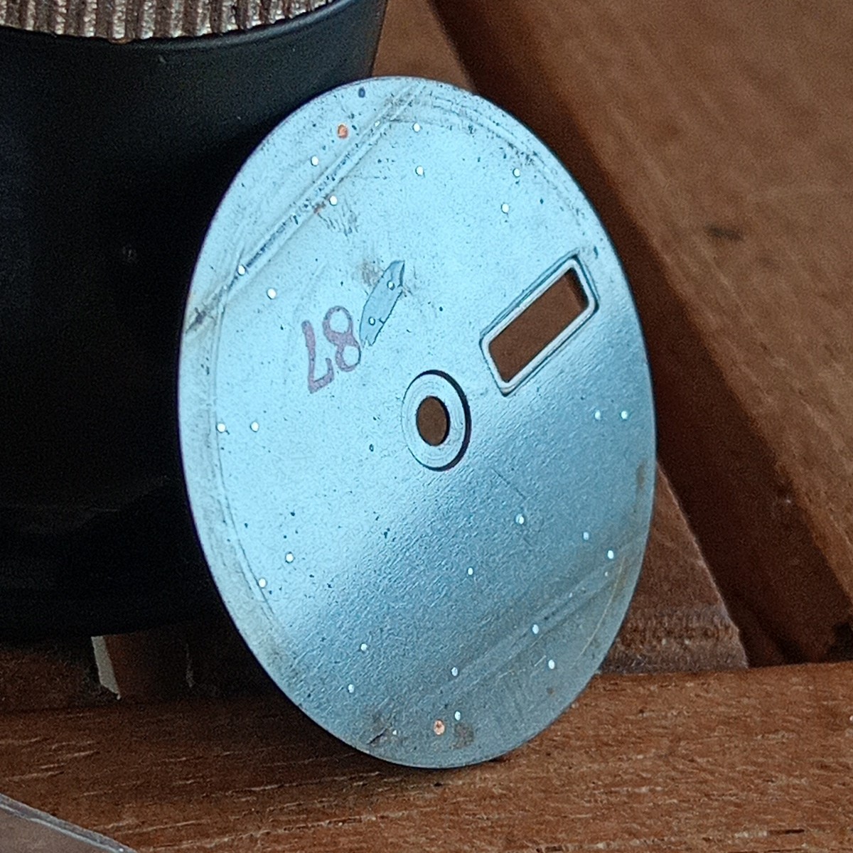 Seiko Quartz R. 7546-8300 DIAL Day-Date Dial Vintage USED Broken Feet